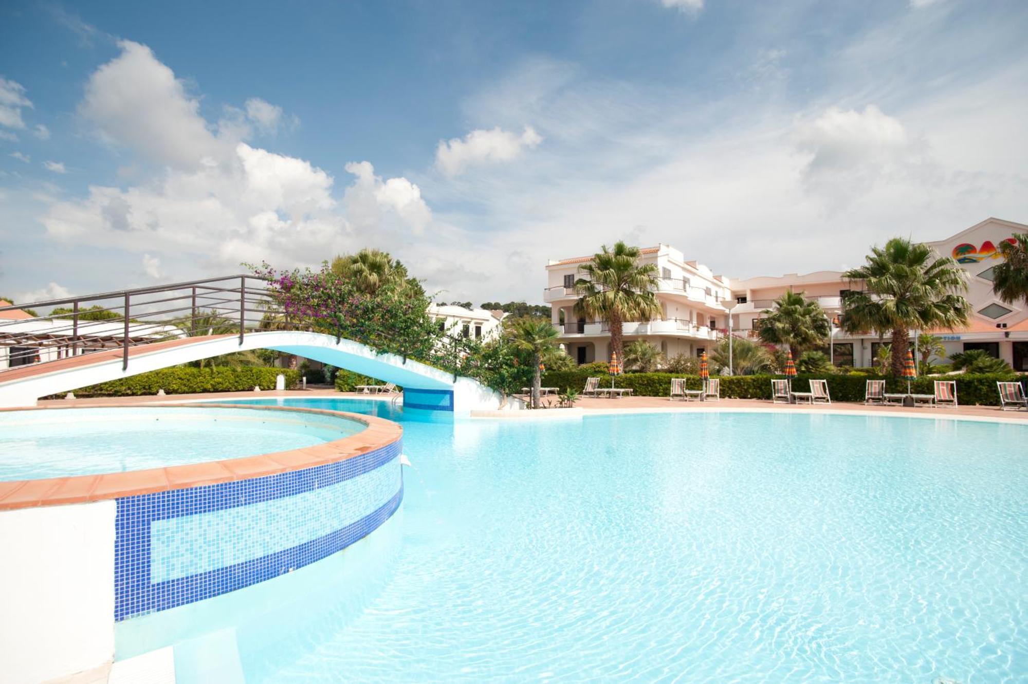 Oasiclub Hotel - Appartamenti Vieste Exterior foto